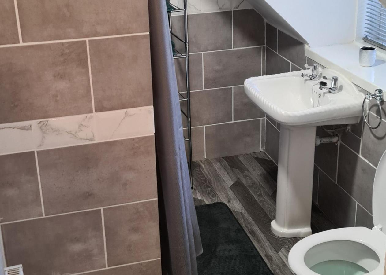 Inviting 1-Bed Apartment In Campbeltown Loch Views Bagian luar foto